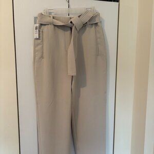NWT Cream Aritzia Tie-Front Pant